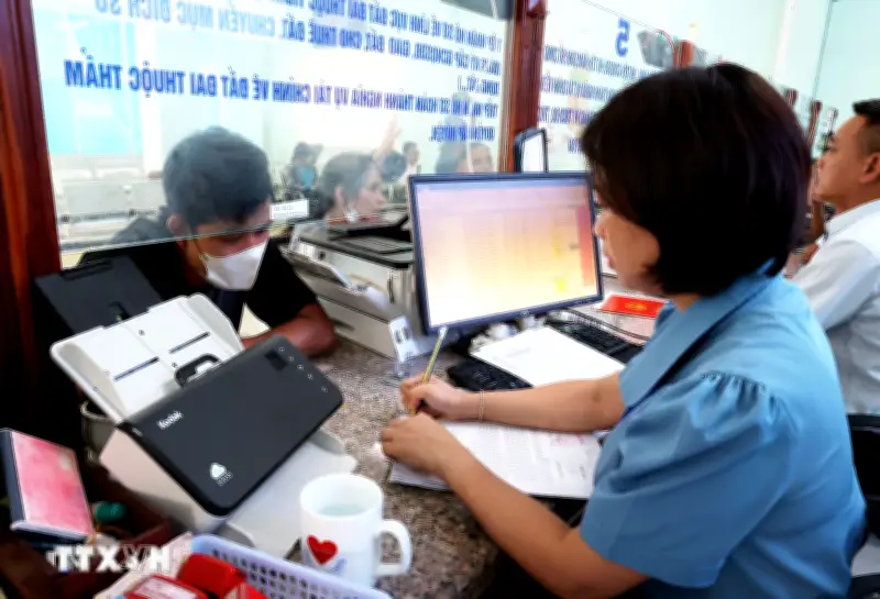 Sắp ban hành nghị định mới về xử lý kỷ luật viên chức, nâng cao trách nhiệm công vụ