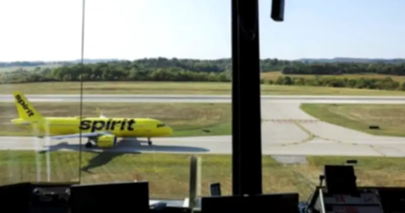 Spirit Airlines Tái Cấu Trúc Sâu Rộng: Giảm Đội Bay, Cắt Giảm Nợ Sau Phá Sản