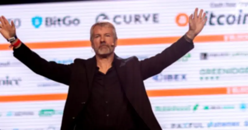 Strategy chi 1,28 tỷ USD mua thêm Bitcoin, củng cố vị thế số một thế giới