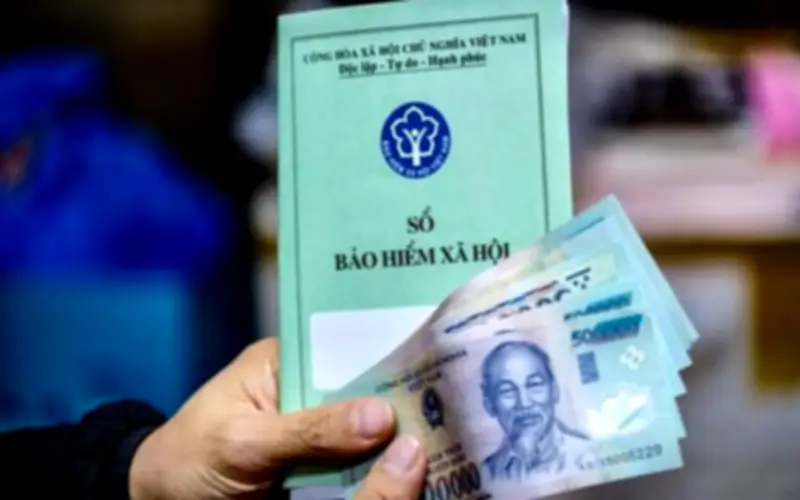 Từ 2026, đóng BHXH bao nhiêu năm mới được hưởng lương hưu? Quy định mới về miễn giảm kỷ luật viên chức