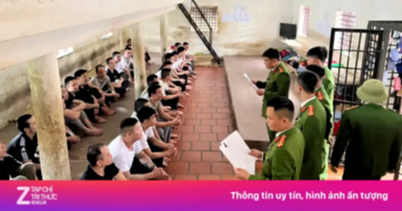 Tổ Bầu Cử Mang Hòm Phiếu Đến Từng Buồng Giam, Đảm Bảo Quyền Công Dân