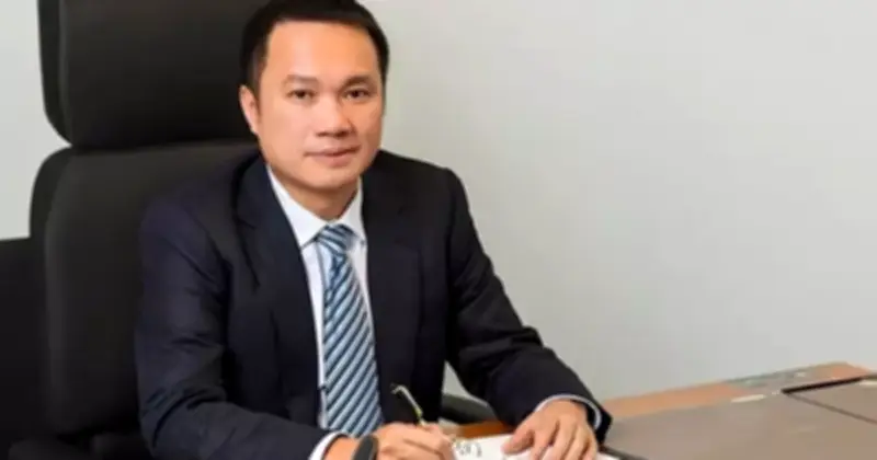 Tỷ phú Phạm Nhật Vượng rời top 100 thế giới, tài sản sụt 4,1 tỷ USD trong 3 ngày