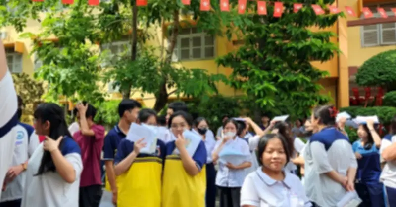 Tọa đàm ngữ văn: Tranh luận về đáp án mở và giới hạn chữ trong đề thi tốt nghiệp THPT 2025