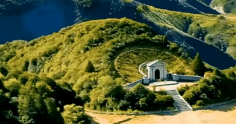 Tọa sơn hướng thủy trong phong thủy mộ phần: Hiểu đúng để tránh họa