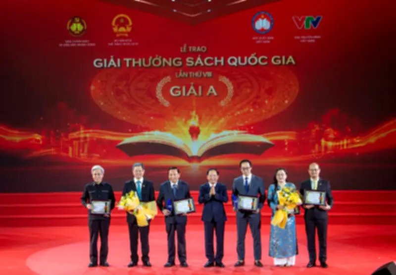 Tác phẩm 'Lịch sử Việt Nam bằng hình' đoạt giải thưởng Sách Quốc gia lần thứ VIII