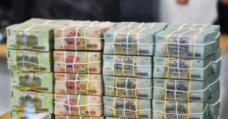 Techcombank tăng lãi suất lần thứ hai trong tháng, đẩy cao nhất lên 8%/năm