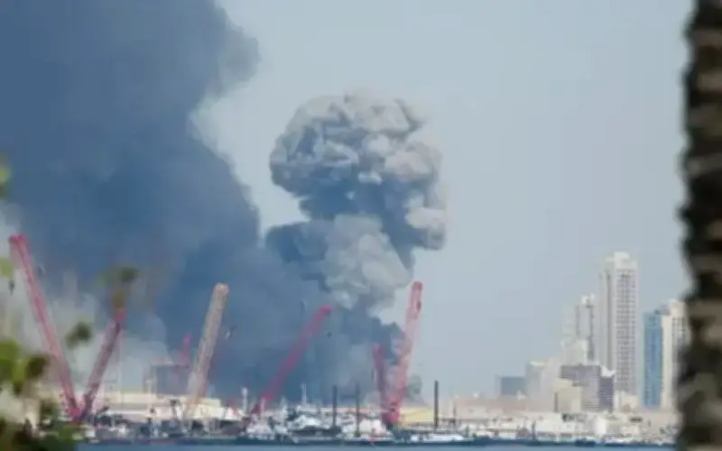 Thế Giới Đầy Rạn Nứt: Từ Chiến Trường Đến Cuộc Chiến Trong Mạng Lưới Toàn Cầu