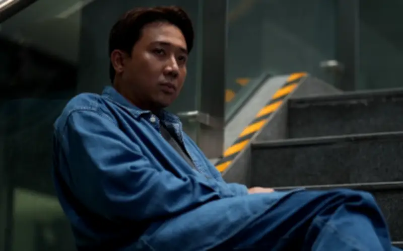 Thỏ ơi!! Tiếp Tục Thống Trị Phòng Vé, Báu Vật Trời Cho Lội Ngược Dòng Ấn Tượng