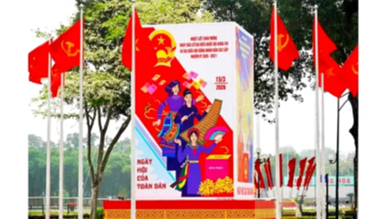 Thủ đô rực rỡ cờ hoa, chuẩn bị chu đáo cho ngày bầu cử đại biểu Quốc hội và HĐND