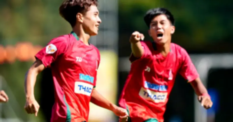 Thẻ đỏ tai hại đẩy ĐH Đồng Tháp vào thế khó, ĐH Công nghệ Đồng Nai sớm vào tứ kết