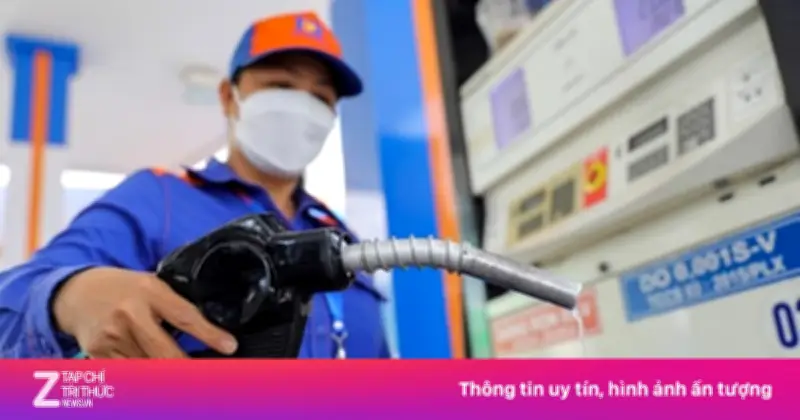 Thủ tướng chỉ đạo xử nghiêm cửa hàng xăng dầu găm hàng, đảm bảo nguồn cung