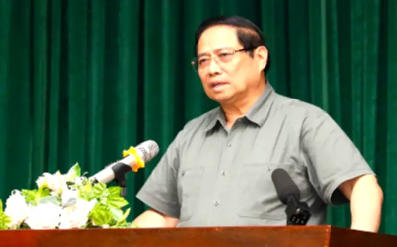 Thủ tướng chỉ đạo đẩy nhanh tiến độ 4 đoạn cao tốc và xem xét dự án Nha Trang - Đà Lạt