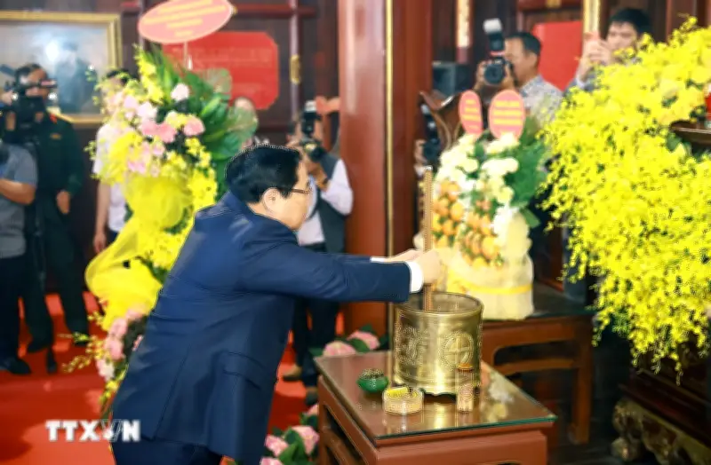 Thủ tướng dự Lễ kỷ niệm 120 năm Ngày sinh đồng chí Phạm Văn Đồng