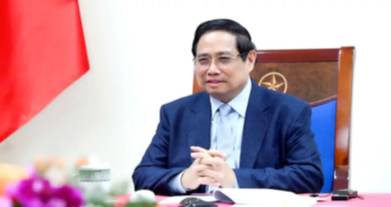 Thủ tướng điện đàm với lãnh đạo UAE, Qatar, Kuwait về hợp tác năng lượng