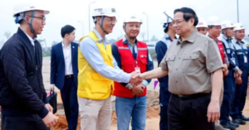 Thủ tướng kiểm tra tiến độ sân bay Gia Bình, chỉ đạo khẩn trương hoàn thành giai đoạn 1