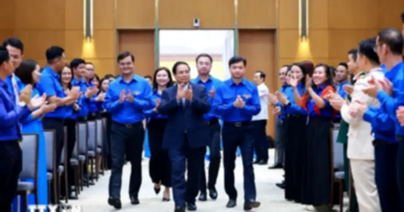 Thủ tướng kêu gọi thanh niên dám bước ra khỏi vùng an toàn, tiên phong đổi mới