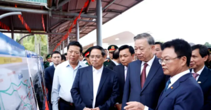 Thủ tướng phê duyệt tái cơ cấu, đưa Đường sắt Việt Nam thành mô hình tập đoàn