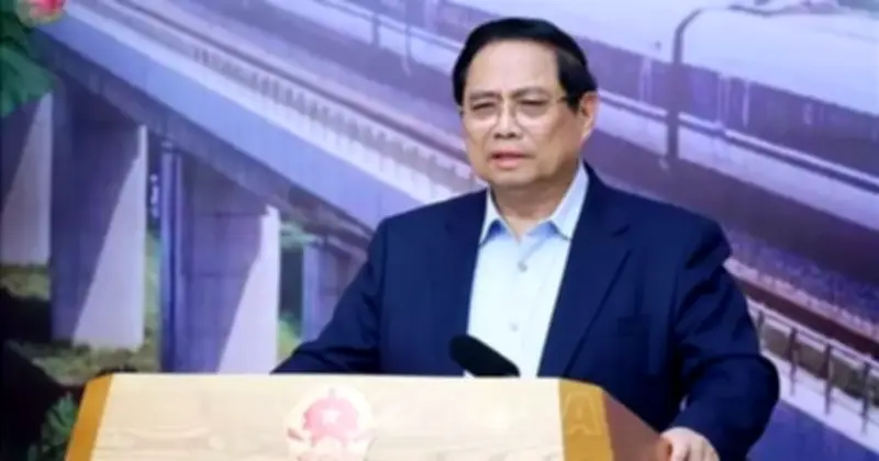 Thủ tướng Phạm Minh Chính chủ trì phiên họp về phát triển đường sắt, hướng tới tự chủ công nghiệp