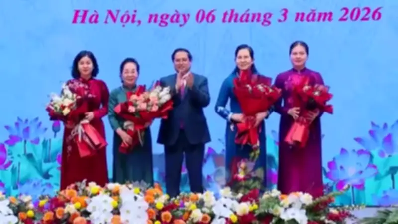 Thủ tướng trao Giải Kovalevskaia 2025, đề xuất giải thưởng mới vinh danh phụ nữ tài năng