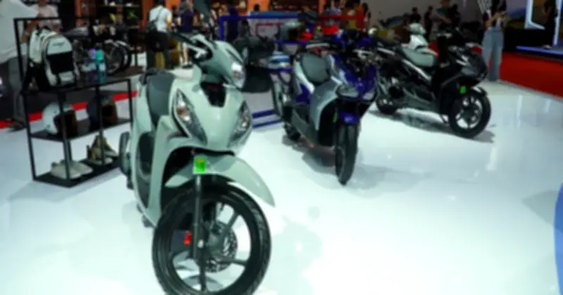 Thị trường xe máy Việt Nam sụt giảm mạnh đầu 2026, xe điện tăng trưởng 'chóng mặt'