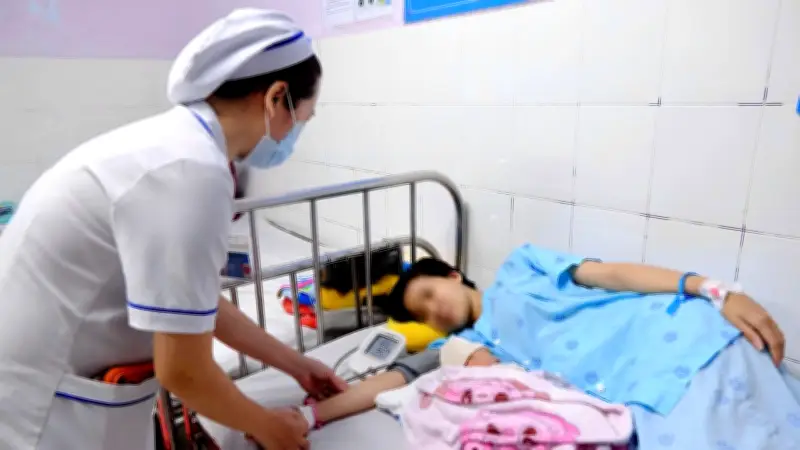 Thai Phụ Sốc Phản Vệ Sau Khi Ăn Ốc, Mổ Cấp Cứu Cứu Sống Mẹ Và Bé