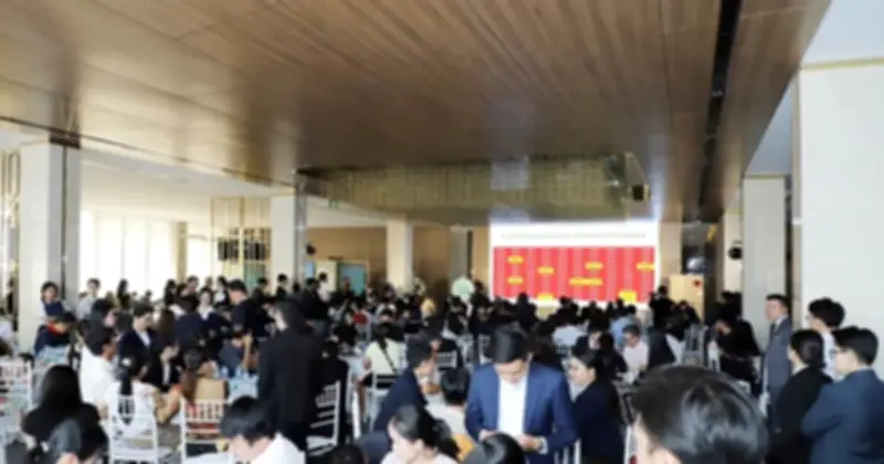 Thanh khoản giảm nhưng giá bất động sản vẫn không giảm sâu: Áp lực chi phí và phân hóa thị trường