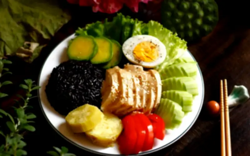 Thực đơn 7 ngày cho người suy thận: Kiểm soát bệnh, giảm biến chứng hiệu quả