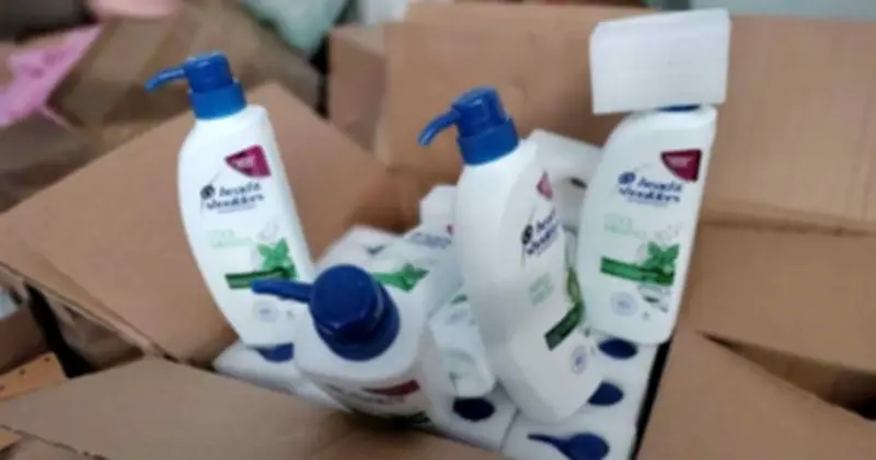 Thái Lan triệt phá kho hàng giả khổng lồ, thu giữ hàng trăm ngàn sản phẩm vi phạm