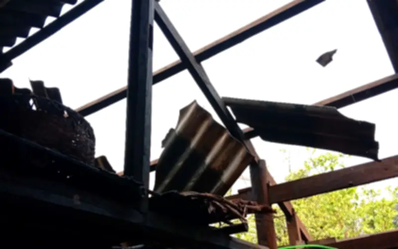 Thái Nguyên: Mưa Lớn Gây Lũ Quét, Nhiều Nhà Tốc Mái, Trẻ Nhỏ Nhập Viện Cấp Cứu