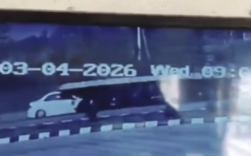 Thảm kịch Ấn Độ: Xe hơi đâm xe tải, cả gia đình 5 người tử vong trên đường hành hương