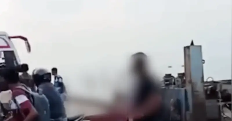 Thảm kịch xe buýt lao xuống sông ở Ấn Độ: Ít nhất 23 người thiệt mạng