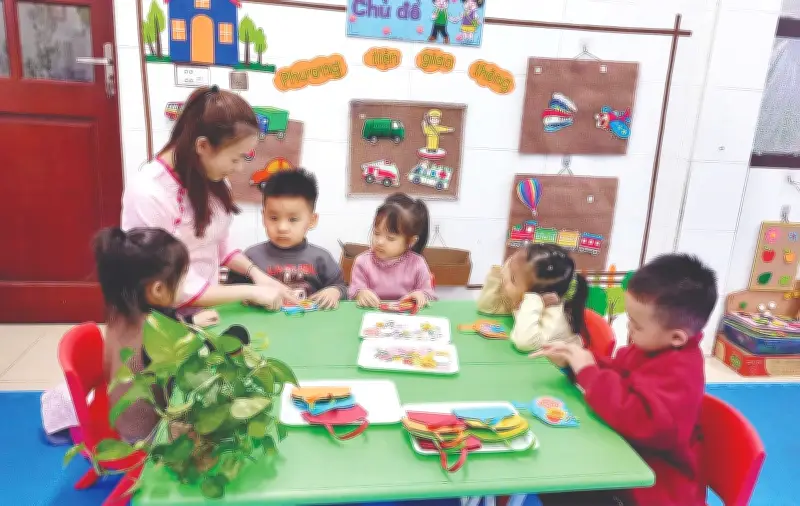 Thông Tư Mới Điều Chỉnh Chế Độ Làm Việc Giáo Viên Mầm Non: Chuẩn Hóa Định Mức Giờ Dạy