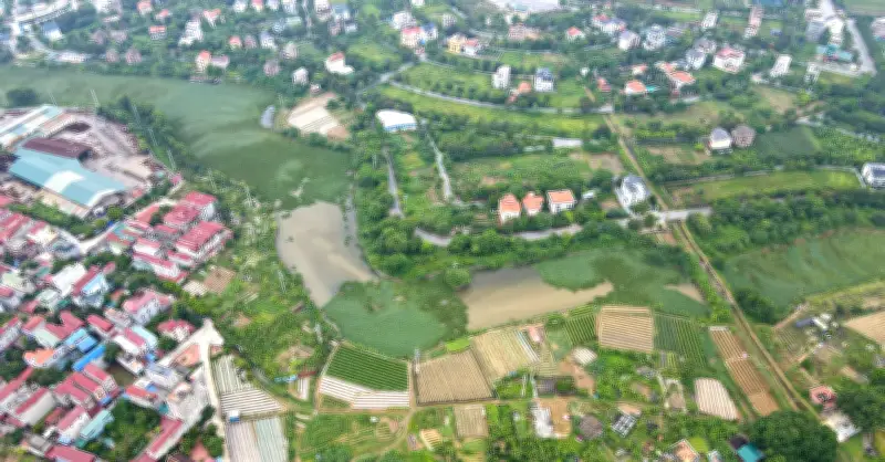 Thuế trả lời: Nợ tiền sử dụng đất quá hạn 5 năm có bị tính lãi theo giá mới?