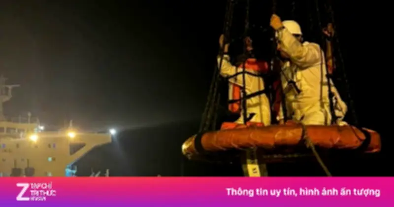 Thuyền trưởng Việt Nam quay tàu cứu 21 thủy thủ quốc tế thoát khỏi thảm họa cháy trên vịnh Oman