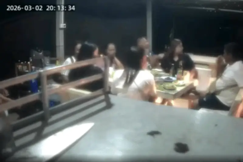 Tài xế 62 tuổi tông xe vào bàn nhậu vợ cũ ở Thái Lan, phủ nhận động cơ ghen tuông