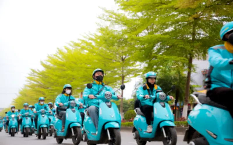 Tài xế công nghệ 'bội thu' nhờ chính sách miễn phí pin và chia sẻ doanh thu cao