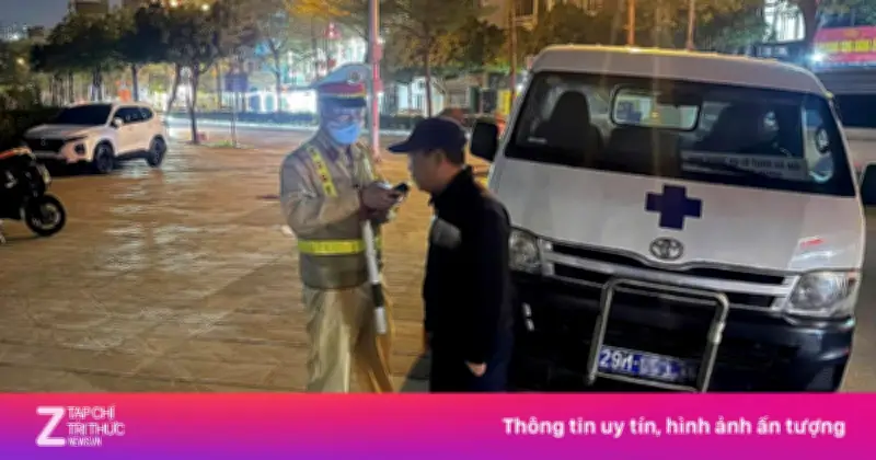 Tài xế nhà tang lễ vi phạm nồng độ cồn, xe bị niêm phong tại Hà Nội