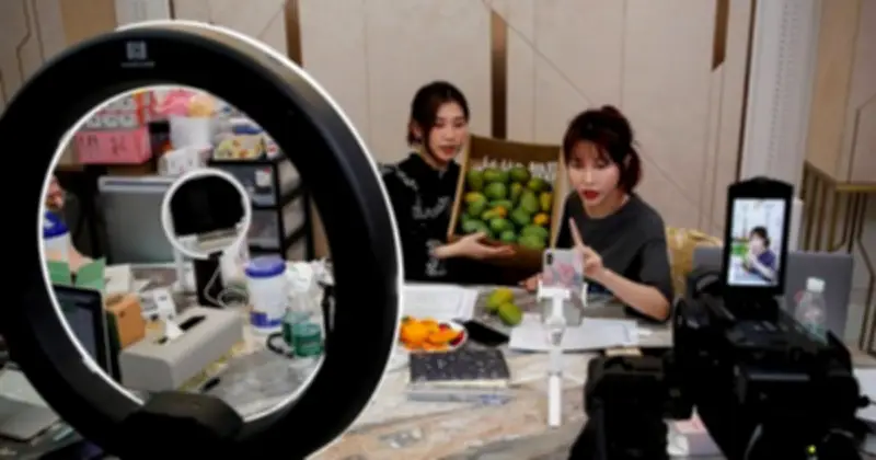 TikTok Shop Thay Đổi Cách Tính Phí Giao Dịch, Người Bán và Người Mua Đều Lo Lắng