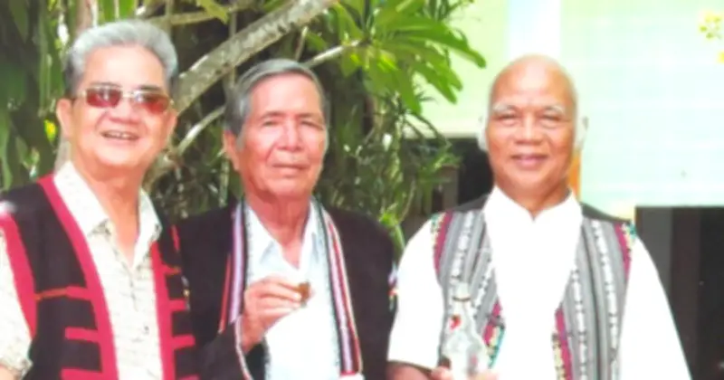 Tiễn biệt 'già làng' K'pa Y Lăng: Nhà thơ, nhạc sĩ và cây đại thụ văn hóa Tây Nguyên