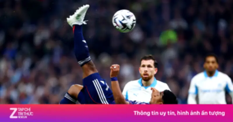 Tiền đạo Endrick bị la ó trong trận hòa của Lyon trước Paris FC
