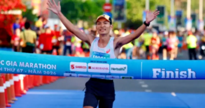 Tiền Phong Marathon 2026: Hơn 12.000 VĐV Rực Rỡ Ở Nha Trang, Hoàng Nguyên Thanh Và Nguyễn Thị Oanh Tiếp Tục Thống Trị