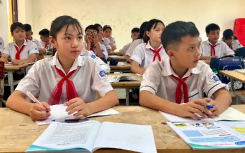 Tin sáng 18/3: Biến người thường thành đối tượng mua nhà ở xã hội, nhóm môi giới bị khởi tố