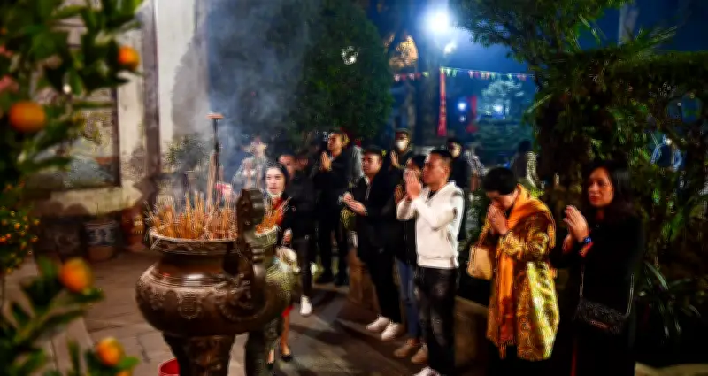 Tâm lý 'cúng cả năm không bằng rằm tháng Giêng' của người Việt: Góc nhìn văn hóa và xã hội