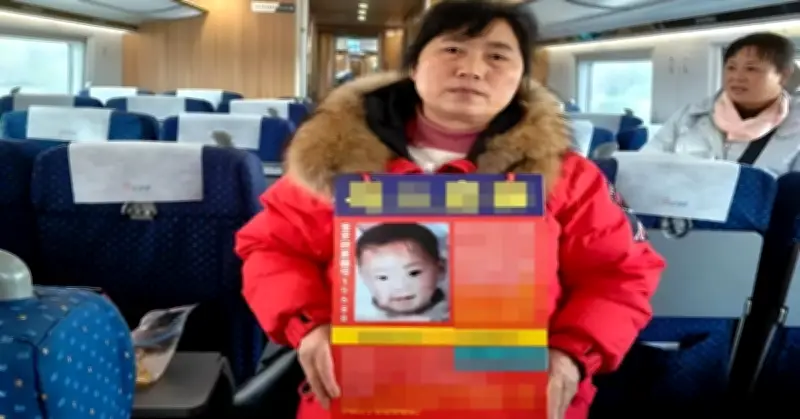 Tìm thấy con trai bị bắt cóc sau 32 năm, cha mẹ nghẹn ngào chưa thể đoàn tụ