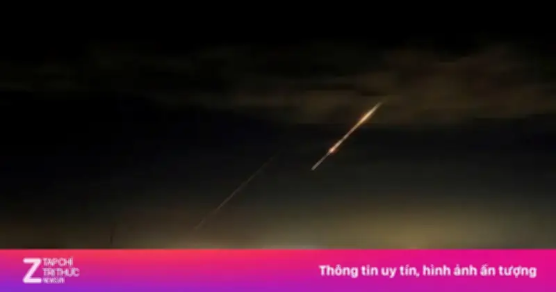 Tên Lửa Iran Đánh Trúng Làng Israel, 33 Người Bị Thương Giữa Căng Thẳng Leo Thang