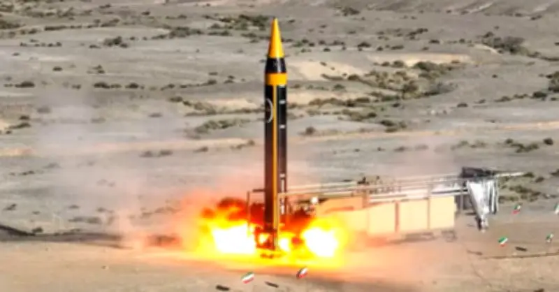 Tên Lửa Khorramshahr-4 Của Iran: Biểu Tượng Sức Mạnh Quân Sự Giữa Căng Thẳng Trung Đông