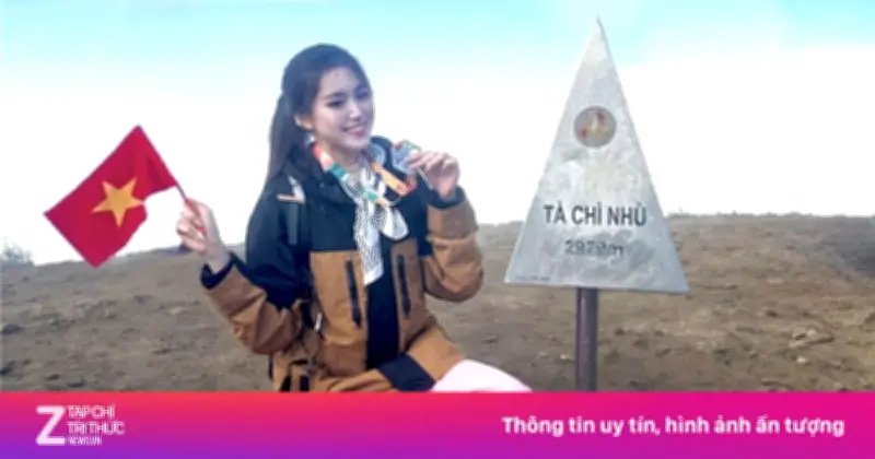 Tân Miss World Vietnam Phương Oanh và hành trình trekking đỉnh Tà Chì Nhù đầy cảm hứng