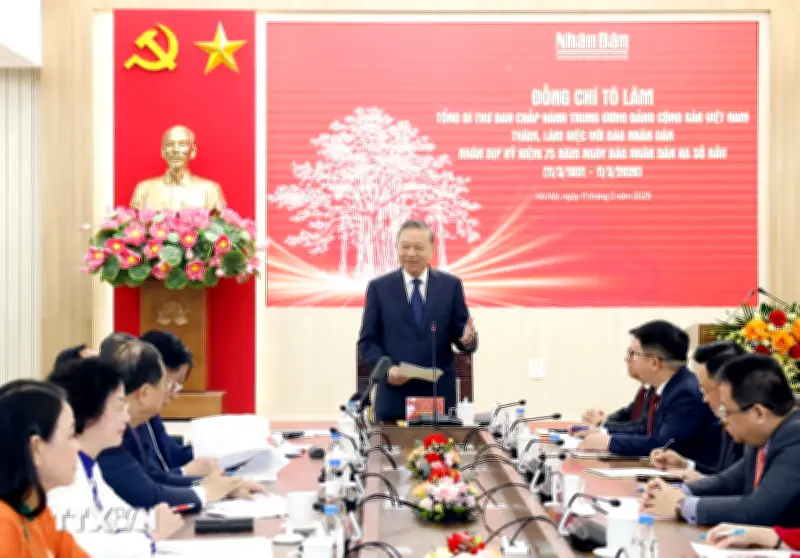 Tổng Bí thư dự lễ kỷ niệm 75 năm ngày Báo Nhân Dân ra số đầu tiên