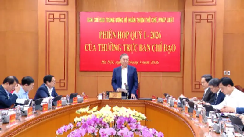 Tổng Bí thư nhấn mạnh cần sớm hoàn thiện chính sách hỗ trợ kinh tế tư nhân