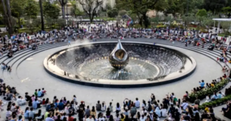 Tượng Đài Giọt Nước TP.HCM: Điểm Hẹn Nhạc Nước Nghệ Thuật Và Tưởng Niệm